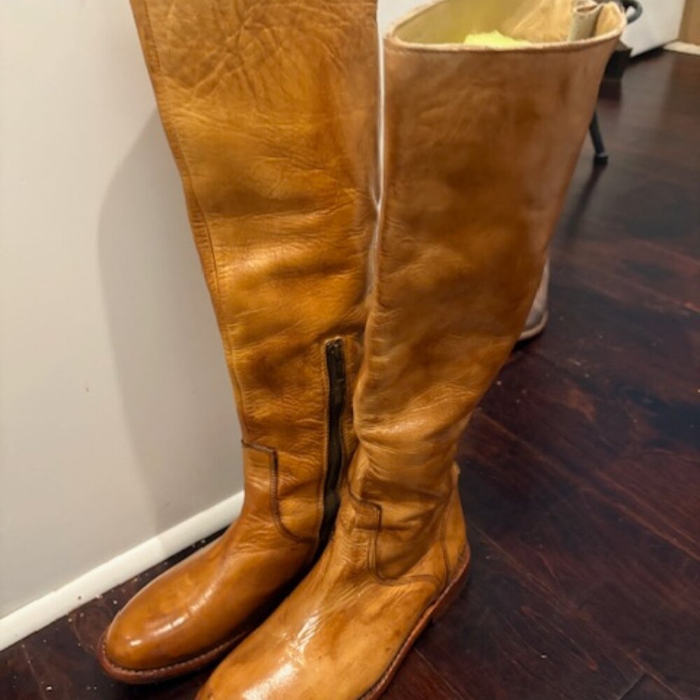 Bud Stu Knee Boots, Size 8, Chestnut.